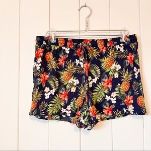 George Tropical Shorts. Size XL.